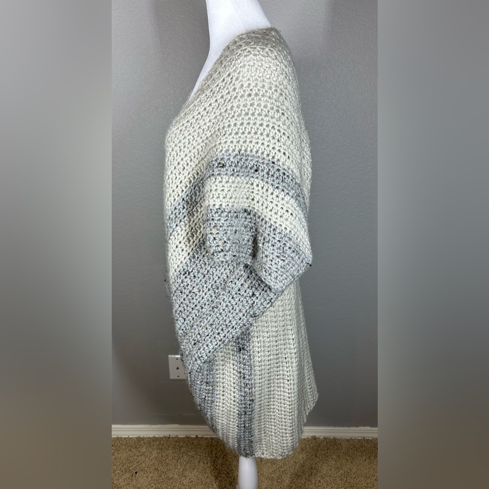 Womens Handmade Boho Crochet Coastal Cowgirl Neutral Cardigan O/S Beige Gray - Picture 6 of 9